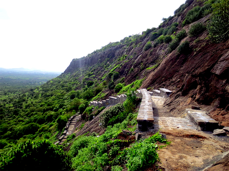 Narayangad Fort