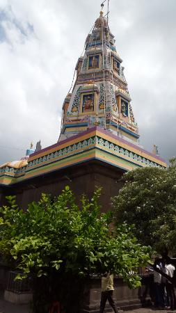 Shree Vighnahar Ganpati Mandir Ozar